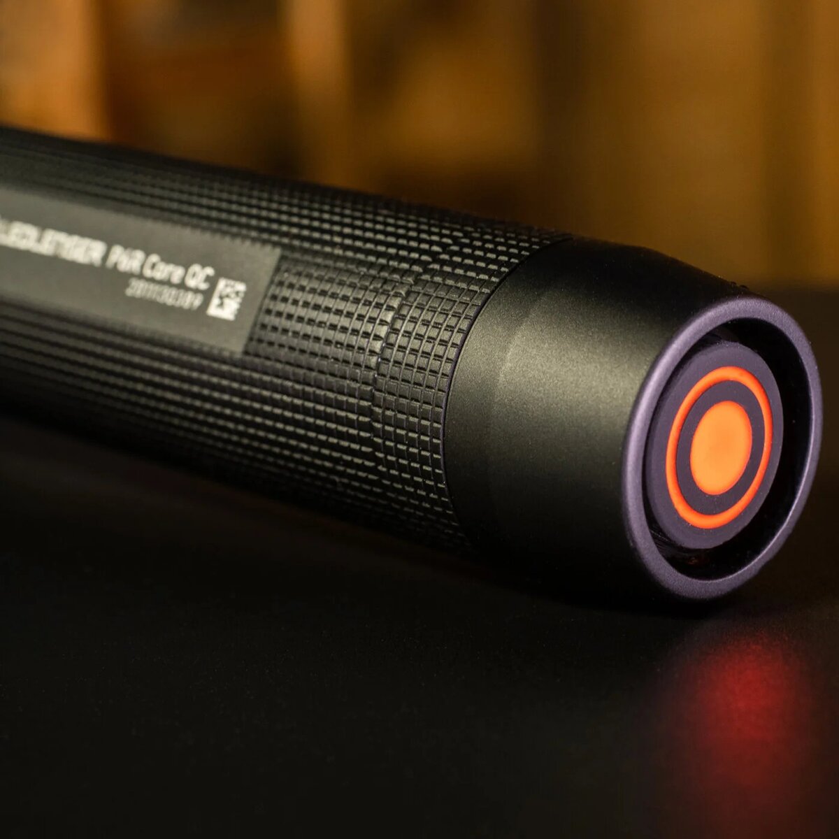 Фонарь Ledlenser P6R Core QC