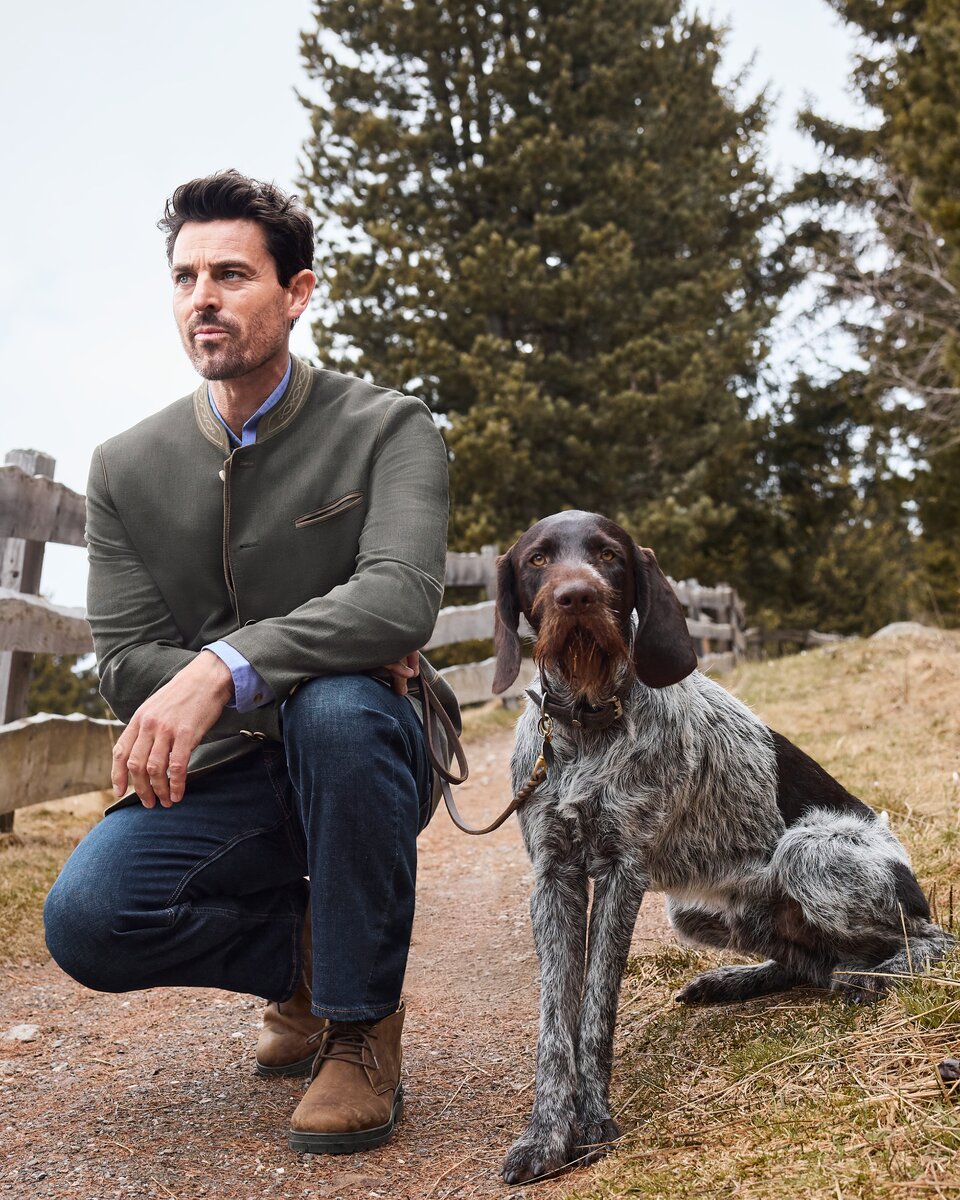 Luis Steindl Jacket with piped pockets (Olive)