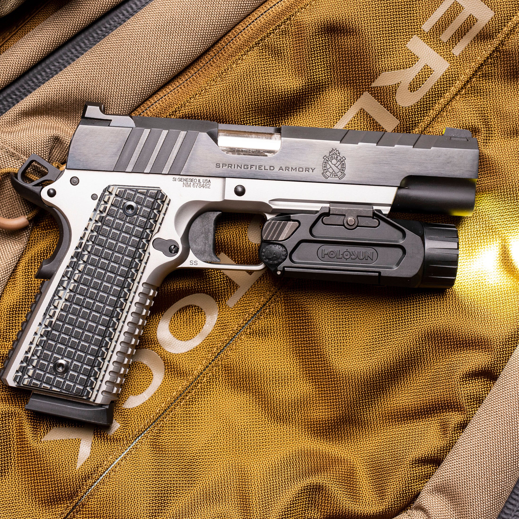 P.ID-Plus — Green Laser, White Light,1000 Lumen, Aluminum Housing, Pistol