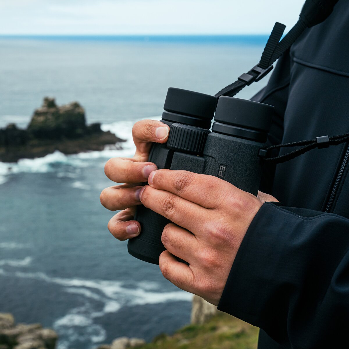 Бинокль Nikon Prostaff 3 10x42