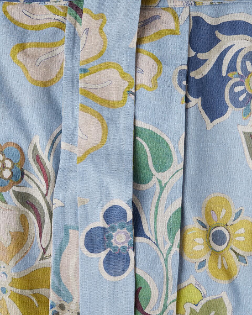 Highmoor Skirt with tie belt (Blue/Flowers)
