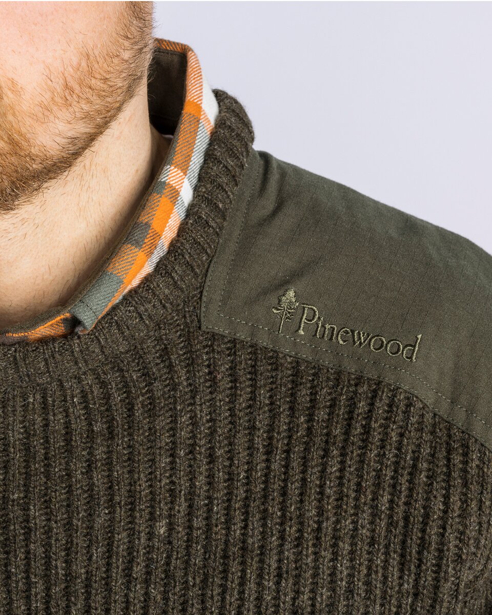 Pinewood Round neck sweater Lapland Rough (Moss Green)