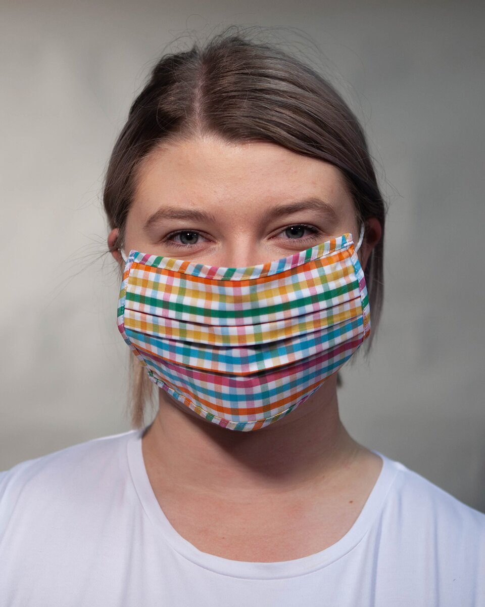 Luis Steindl Pack of 6 mouth and nose masks with checks (6x colorful)