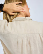 Pinewood Värnamo short-sleeved blouse (Linen Beige)
