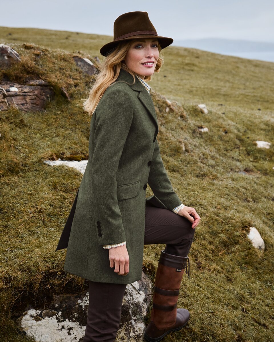 Highmoor Tweed frock coat (Olive-brown)