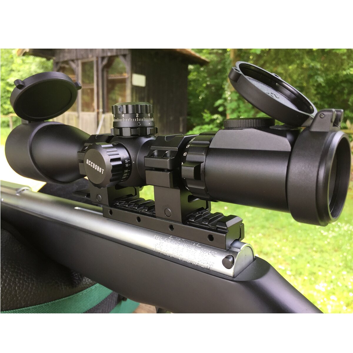 UTG Accushot compact 3-12x44 rifle scope (Reticle Mill-Dot)