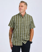 Pinewood Summer short-sleeved shirt (Olive)