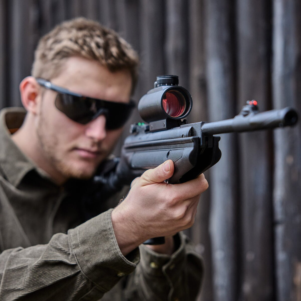 Mercury air Air pistol 25 Super Charger Tactical (25 air pistol with shoulder stock in set.)