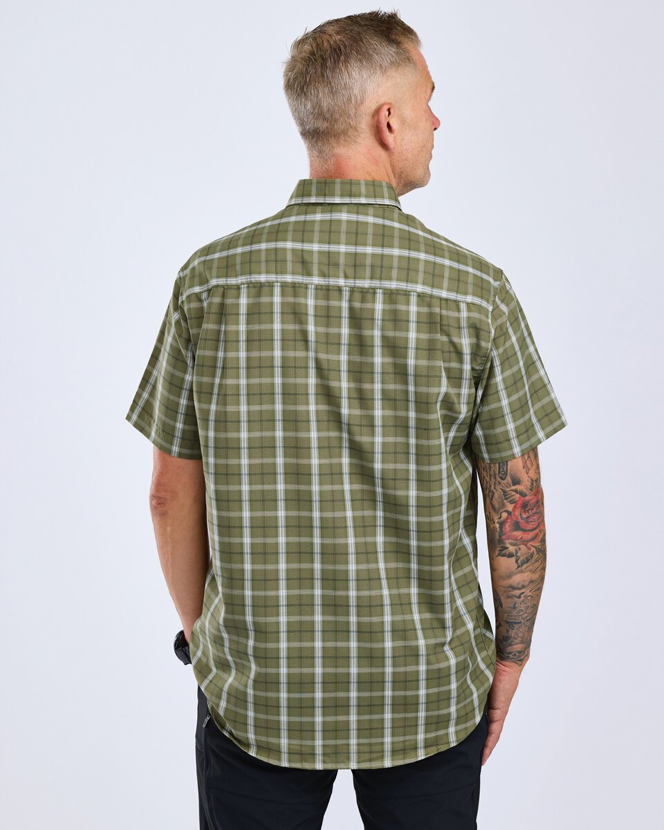 Pinewood Summer short-sleeved shirt (Olive)
