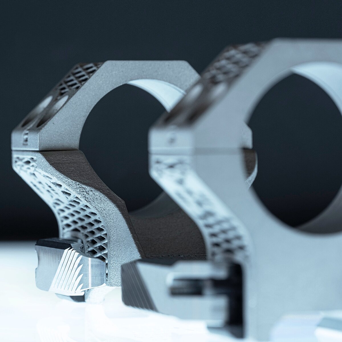 EAW 3D tilt-up assembly (Ø 30 mm, height 18 mm)
