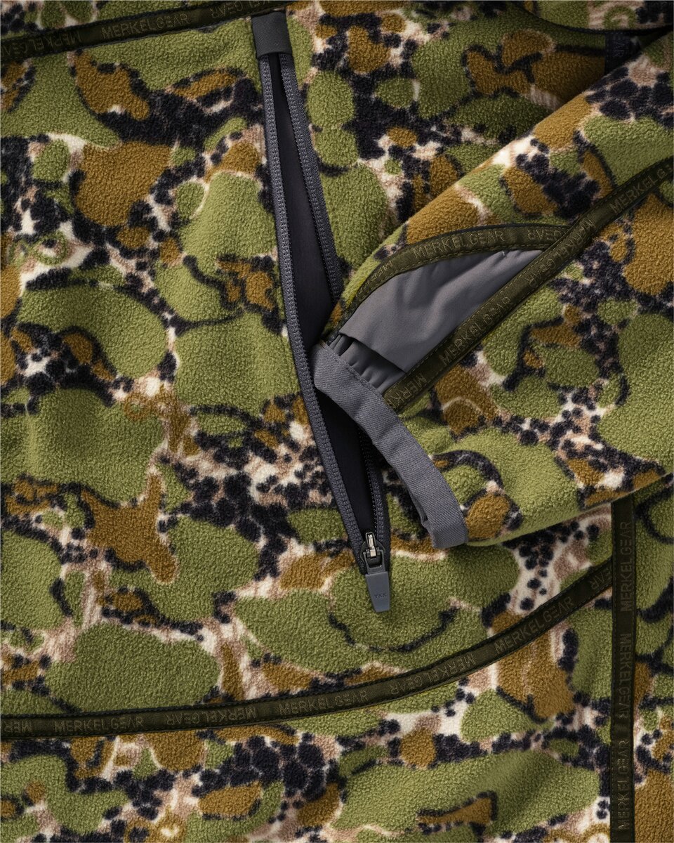 Merkel Gear HELIX Infinity Forest reversible jacket (Solid Olive/Camo Infinity Forest)