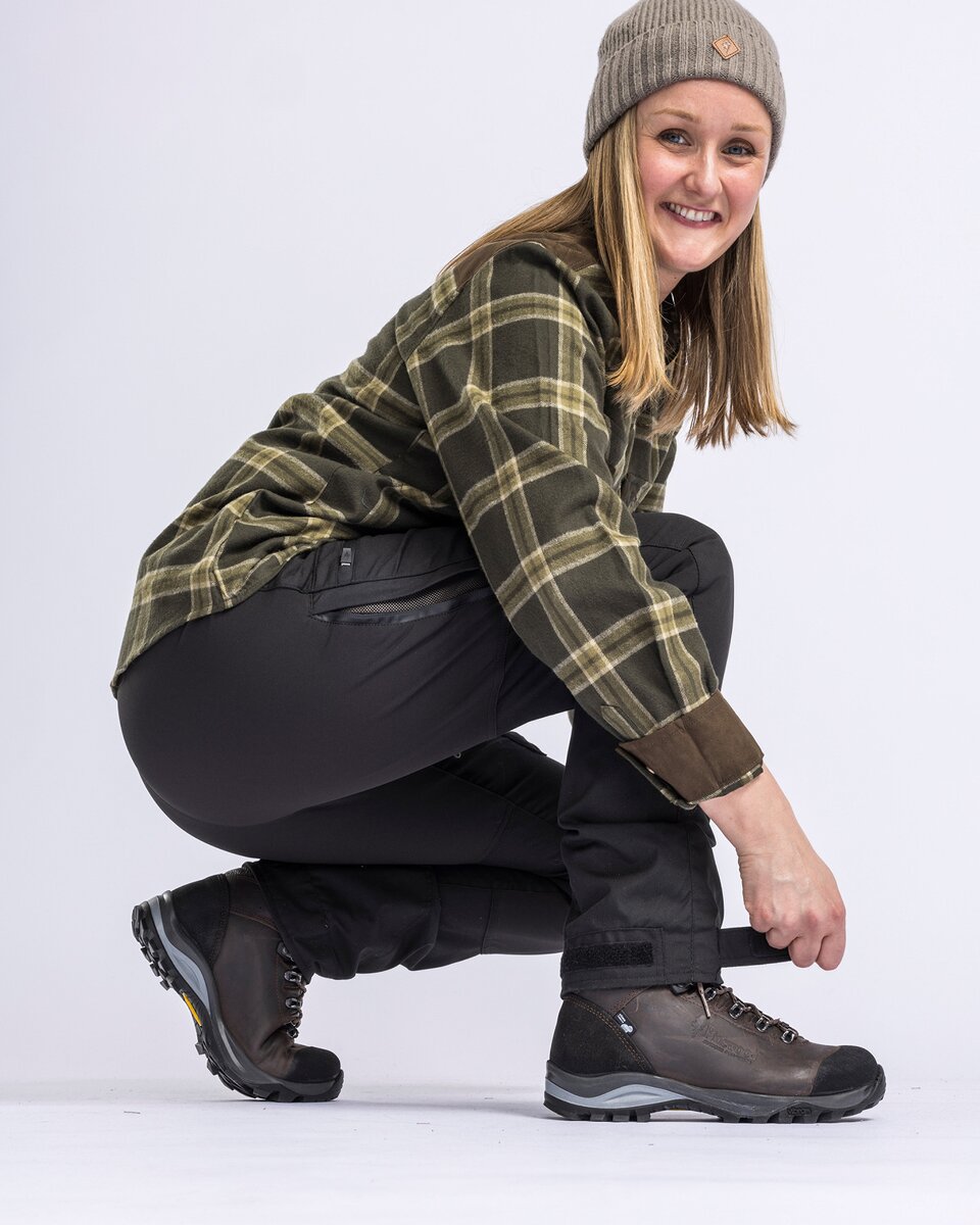 Pinewood Women's trekking trousers Caribou TC Extreme (Black)