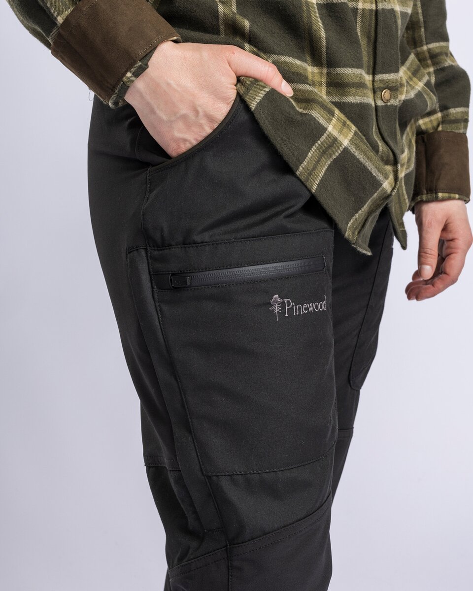 Pinewood Women's trekking trousers Caribou TC Extreme (Black)